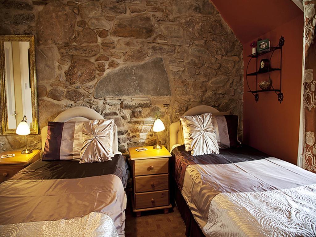 קלנדר Roslin Cottage חדר תמונה