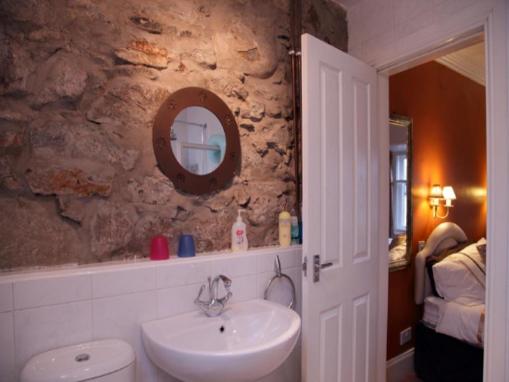 קלנדר Roslin Cottage חדר תמונה